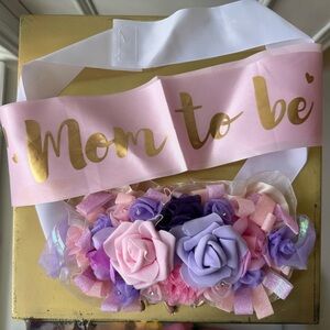 Pink and Gold 'Mom to Be' Sash with Floral Decoration